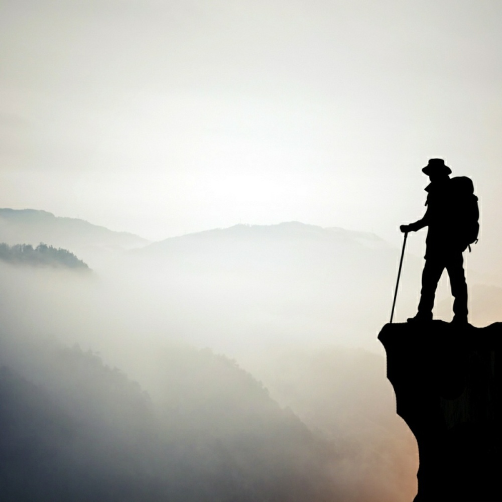 Meet your Posher, Yvelor