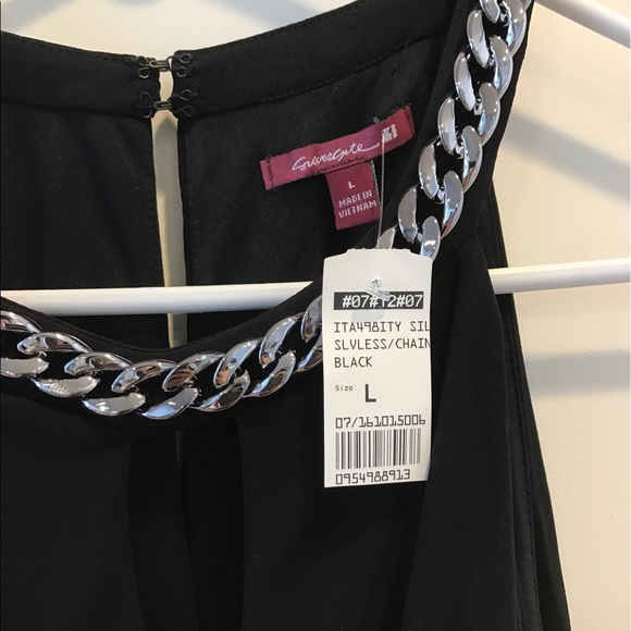 Black dressy crop top! - Picture 3 of 3