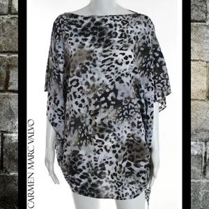 CARMEN MARC VALVO Gray Animal Kimono Sleeve Tunic
