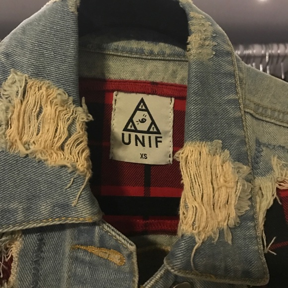 UNIF Distress denim vest size xs - Picture 3 of 4