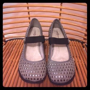 Vegan Leather Comfort Mary Janes
