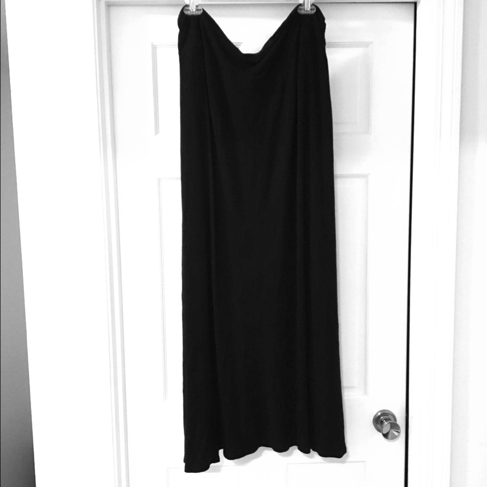 Bobeau Black Maxi Skirt 2X