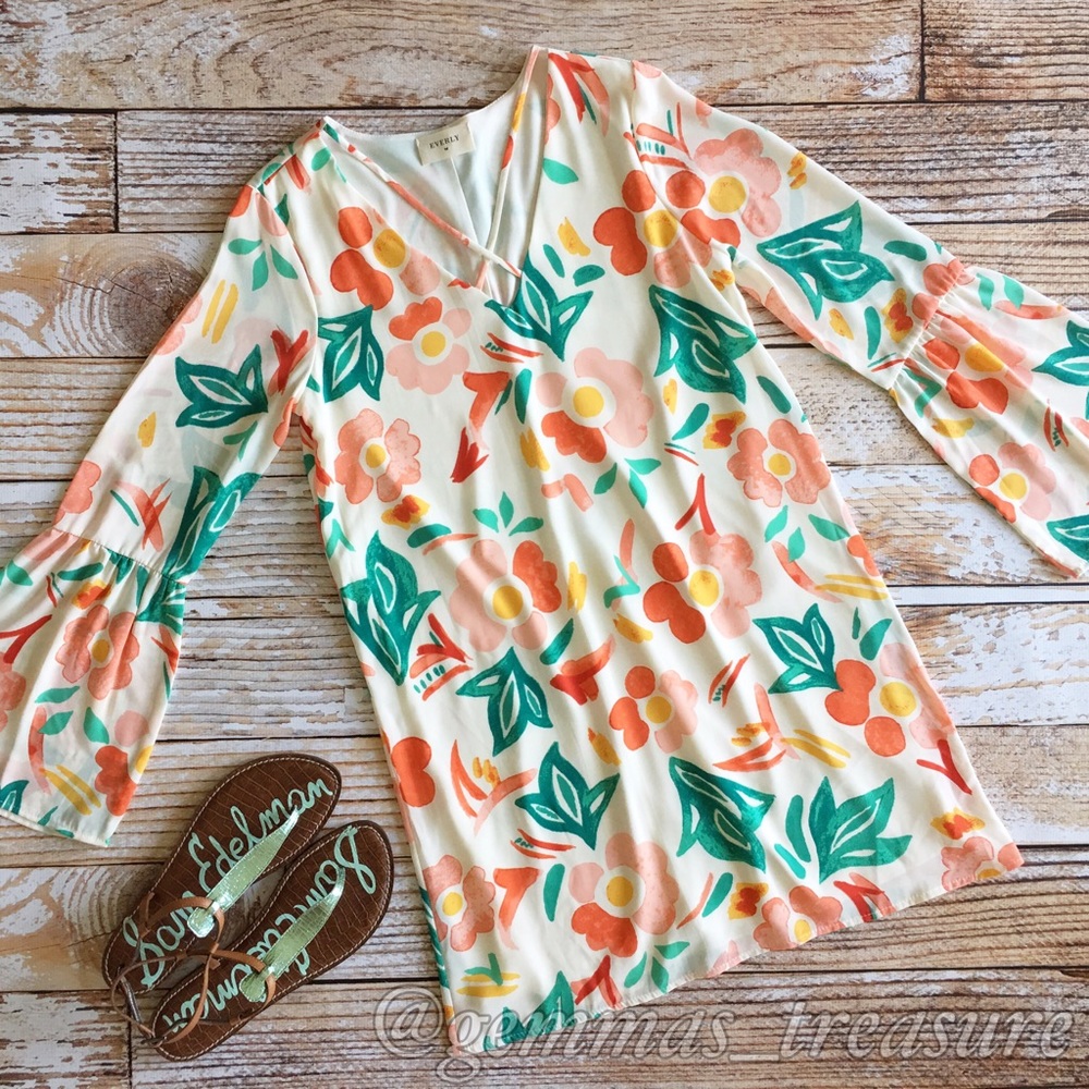 ||| Floral Criss Cross Dress || S, M, L