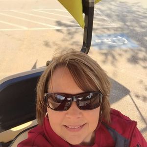 Meet your Posher, Allison