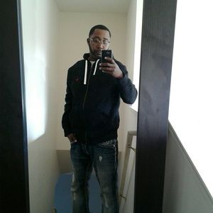 Meet your Posher, Cory