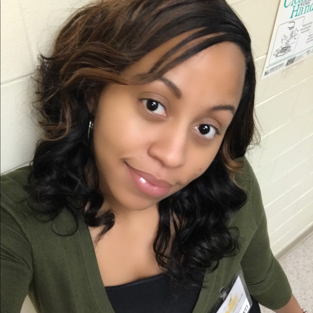 Meet your Posher, Sonya