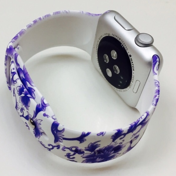 38mm/40mm Apple Watch Band (M/L) - Picture 2 of 4