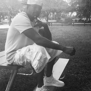 Meet your Posher, Shayon