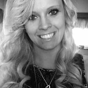 Meet your Posher, Whitney