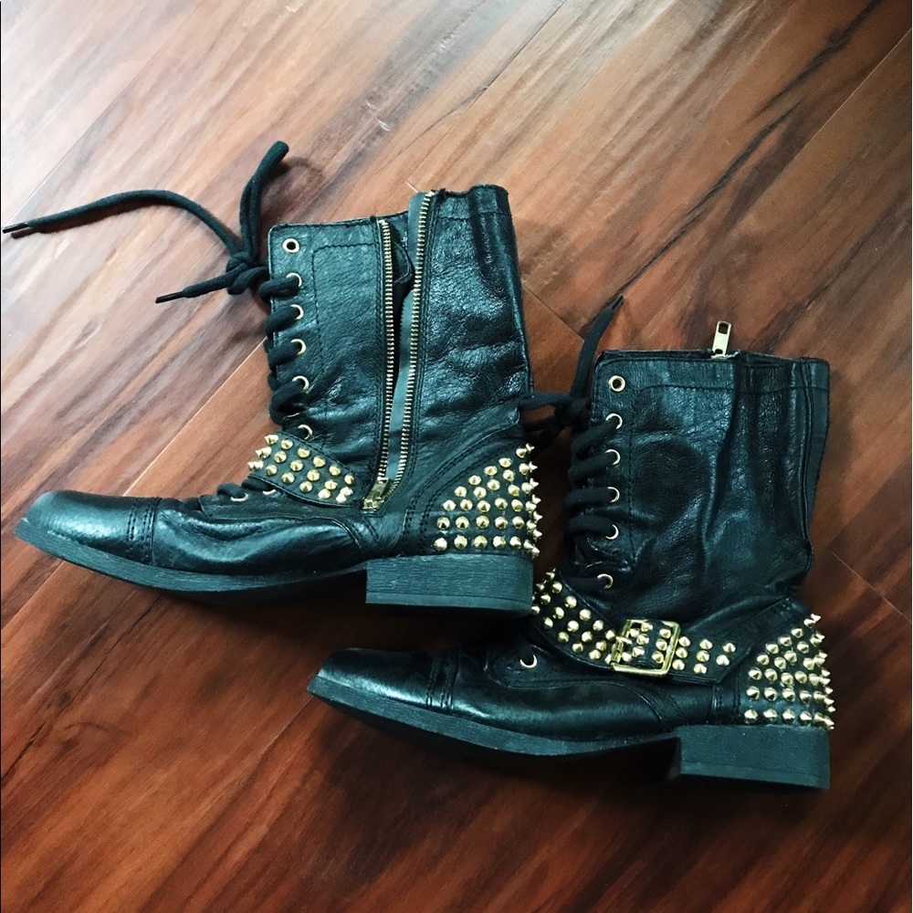 Steve Madden Combat Boot