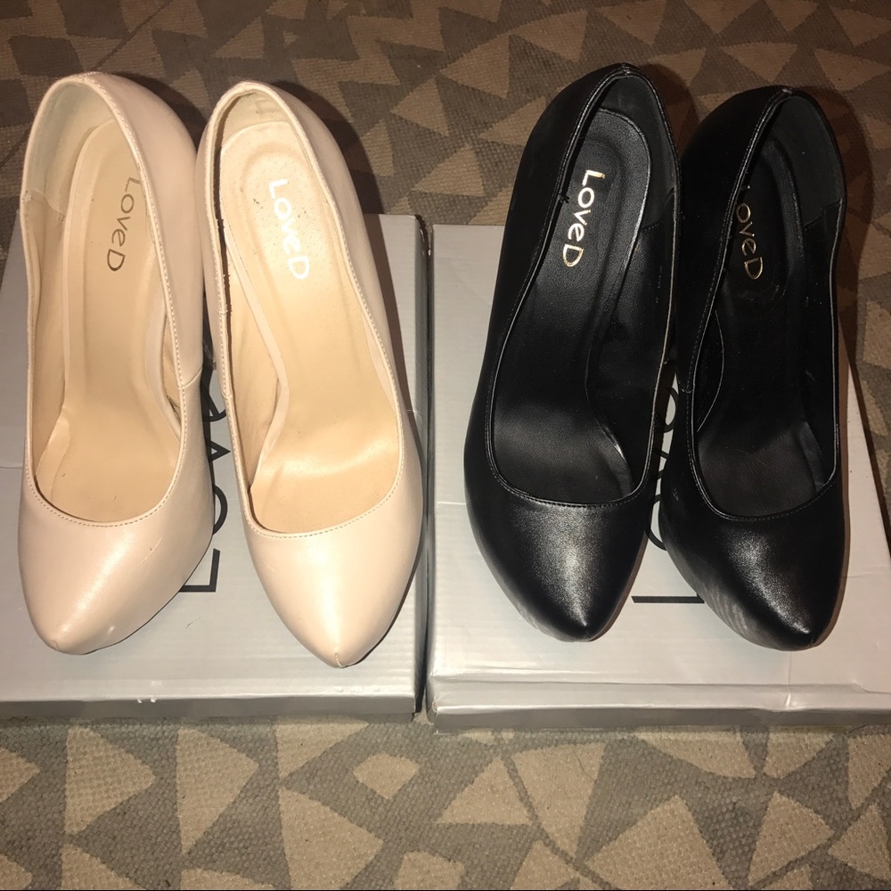 Love D Nude and Black Pumps