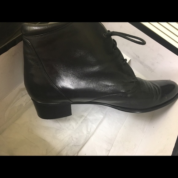 Everybody Shoes - Women's leather boots, comfortable and soft! Everybody Shoes - Women's leather boots, comfortable and soft!