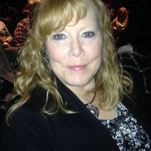 Meet your Posher, Carol