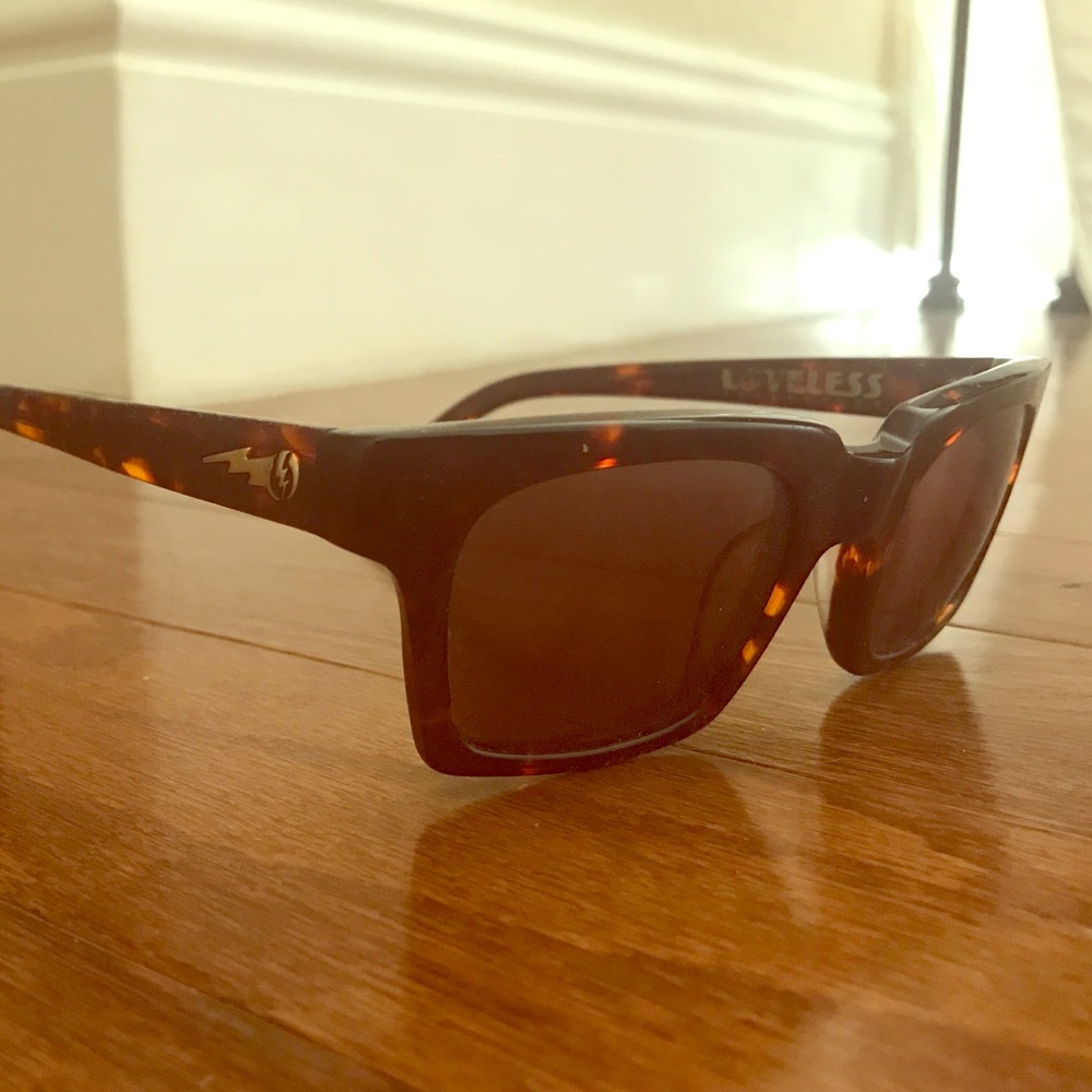 Electric sunglasses Loveless collection.