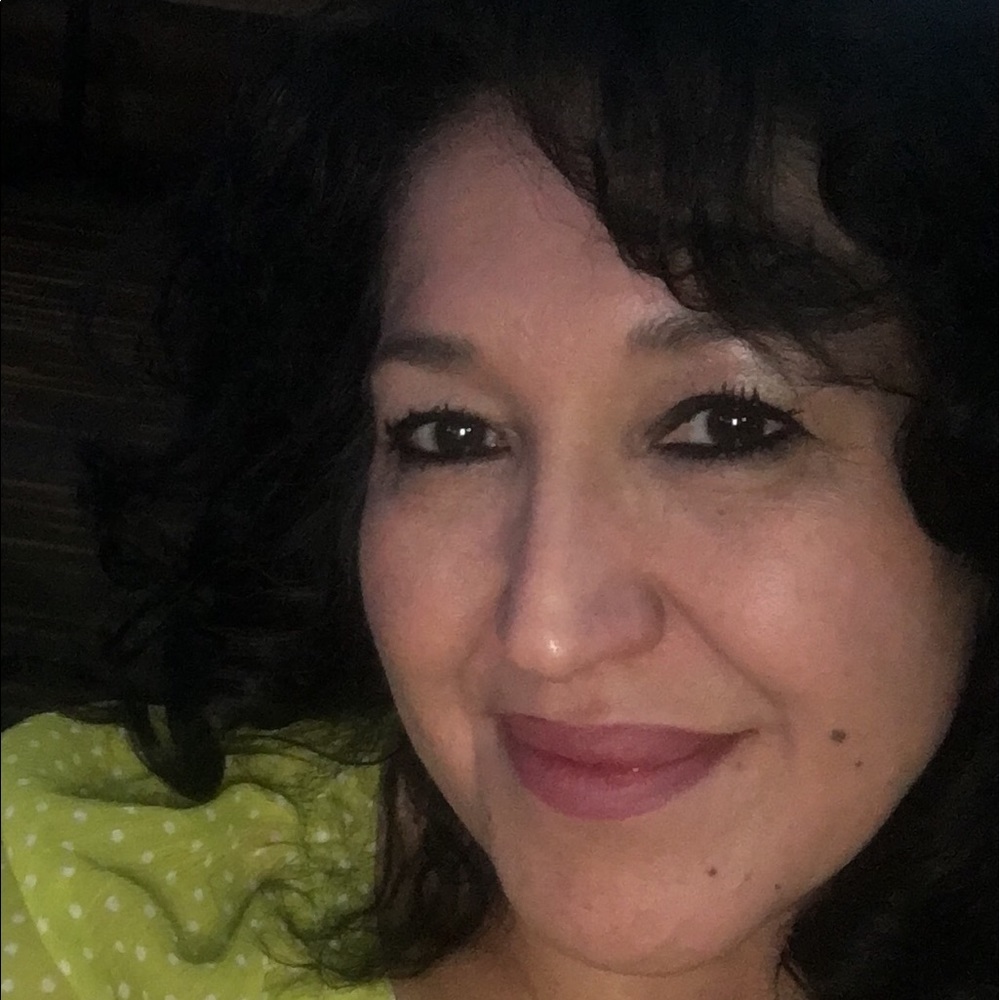 Meet your Posher, Carmen