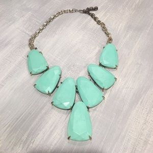 Kendra Scott necklace