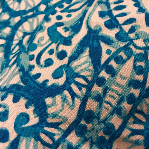 NWT White House Black Market Turquoise Top - Picture 4 of 4