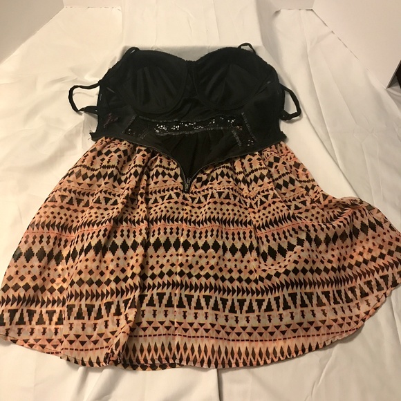 SOLD ~ Cute  Mini Sundress Size XS - Picture 5 of 6