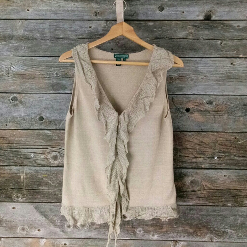 Lauren Jean Co Ralph Lauren Size S ruffle shirt