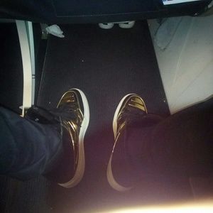 Meet your Posher, Benson