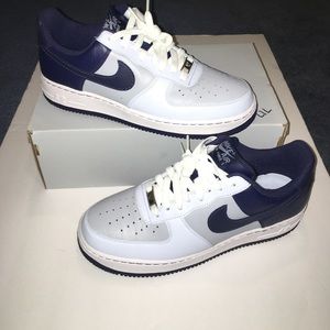 New Nike Air Force 1 women's size 11 Hoyas
