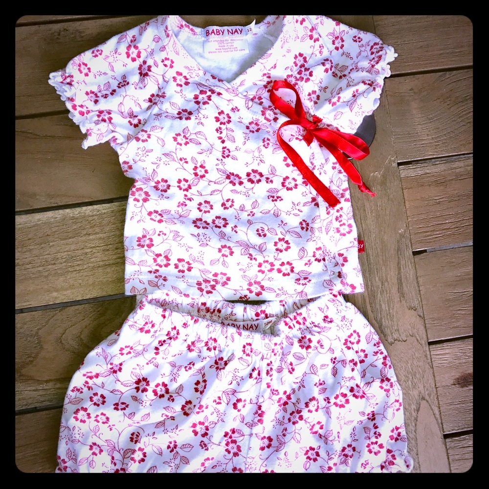 Baby Nay 12m white& red Floral kimono top & shorts