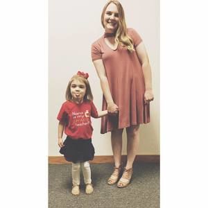 Meet your Posher, Averi