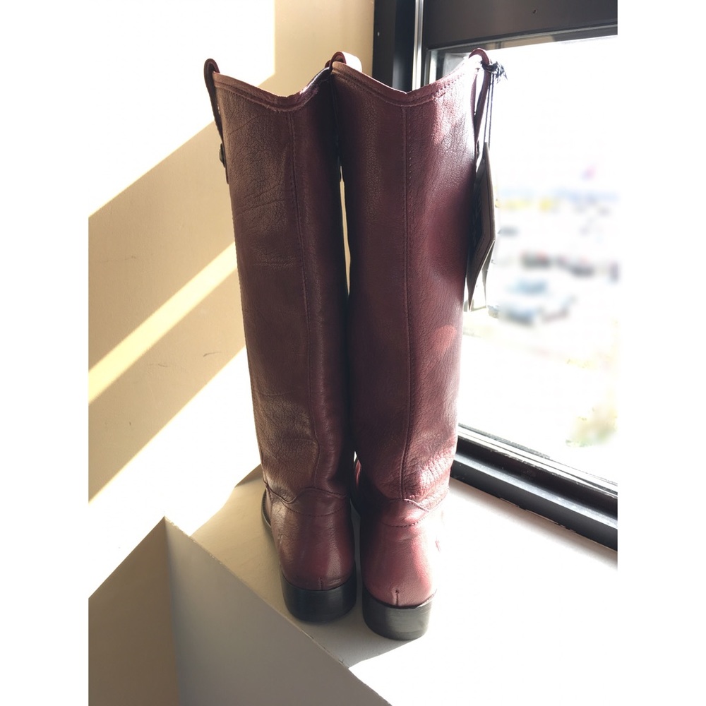 SOLD Frye Melissa Button Boot - Picture 3 of 8