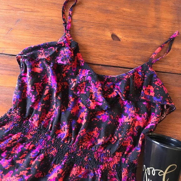 ❌SOLD❌ 🎉HP🎉 Fun Multicolored Ruffle Cami - Picture 2 of 2