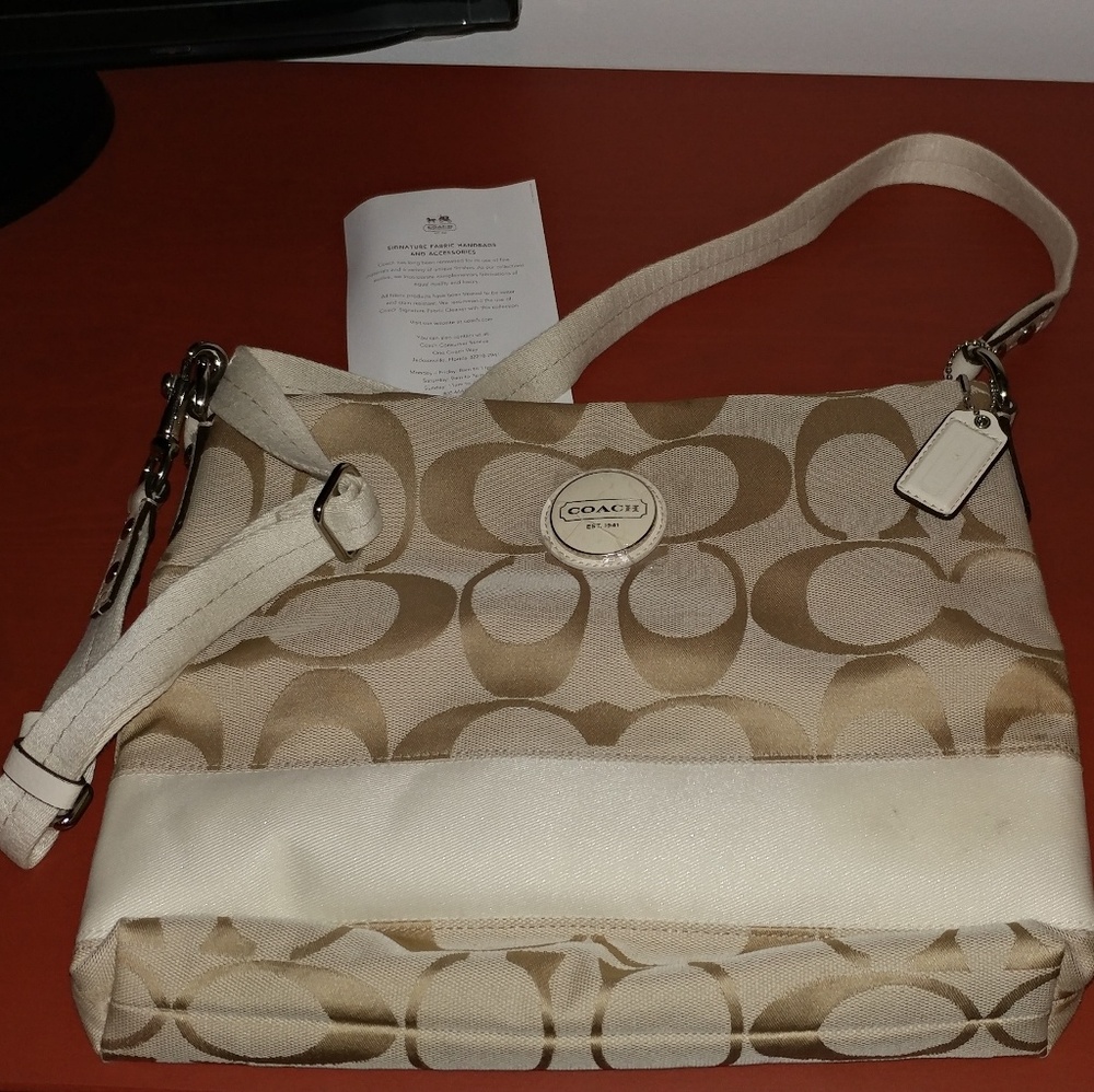 NWOT Coach Logo File Crossbody Bag Beige Cream