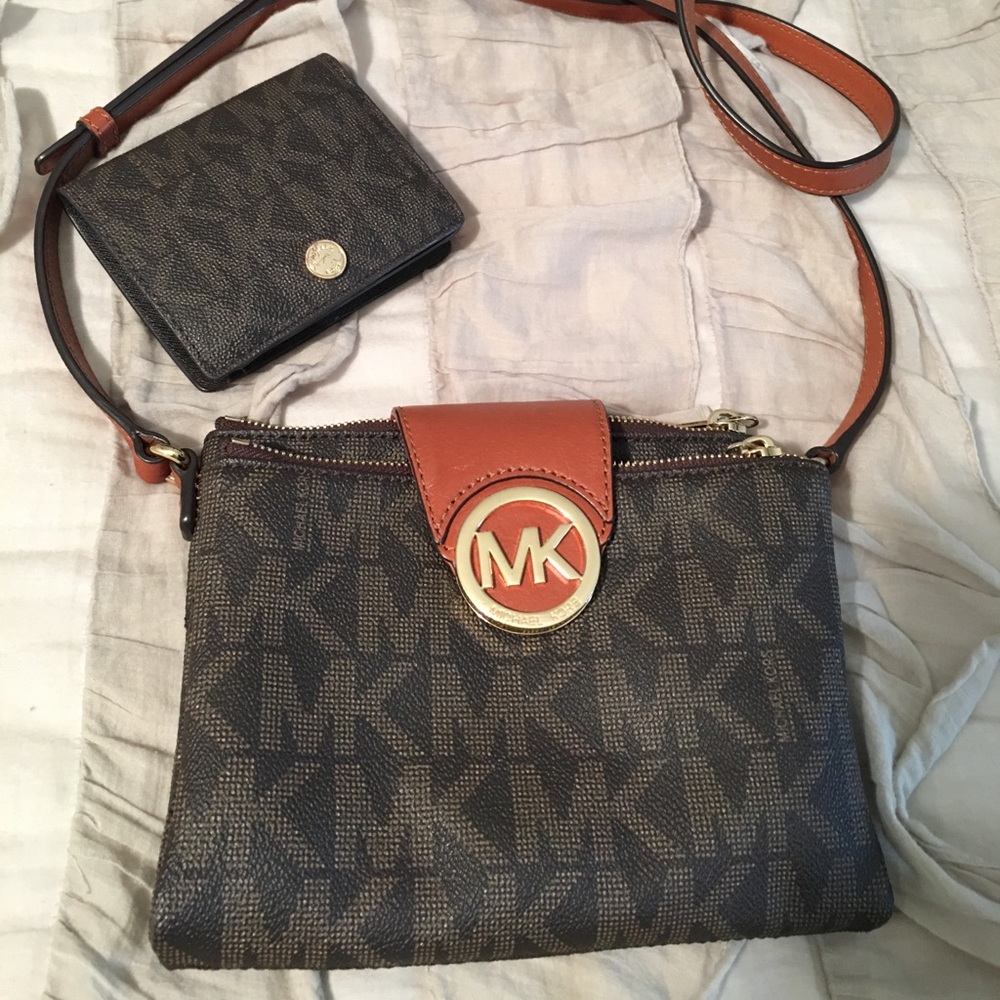 Michael Kors crossbody and wallet