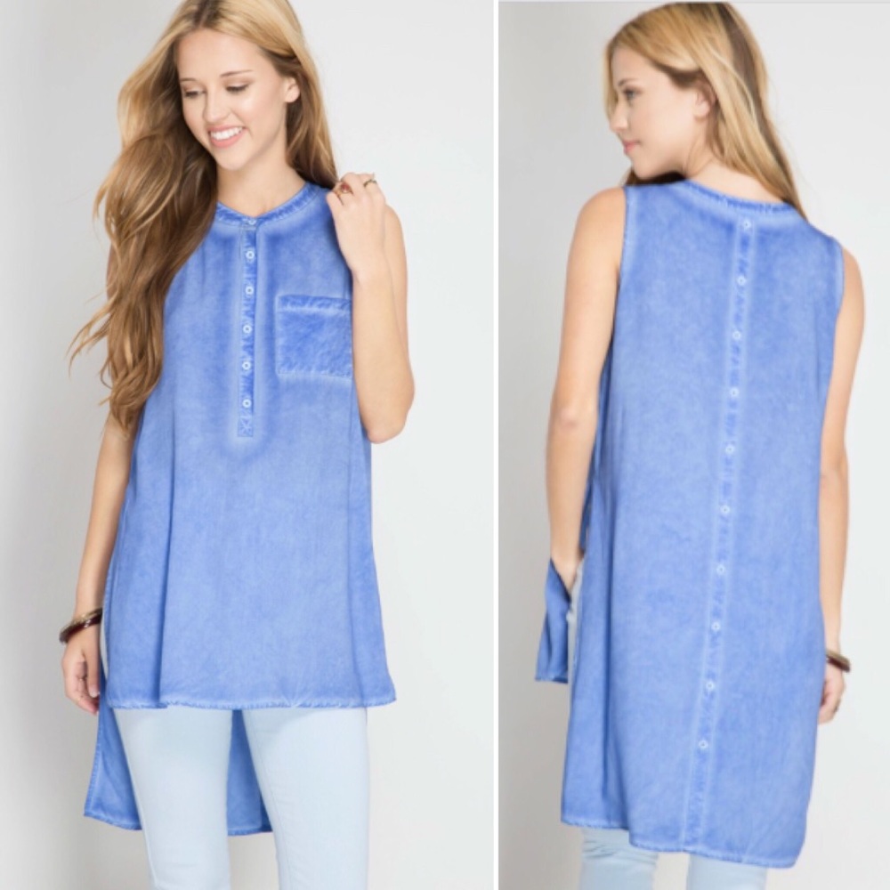 💜JUST IN💜 Burnout Blue High Low Slit Top