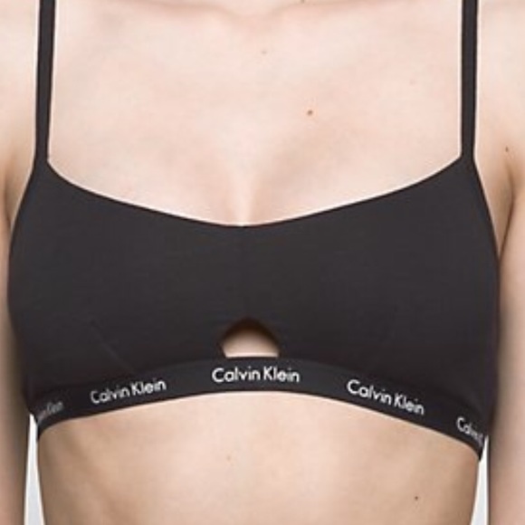 🔥Calvin Klein Bandeau🔥 Sold on Facebook - Picture 4 of 4
