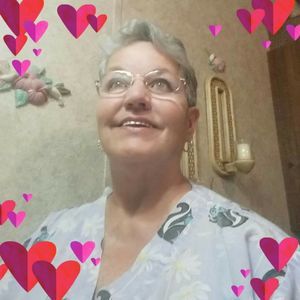 Meet your Posher, Phyllis