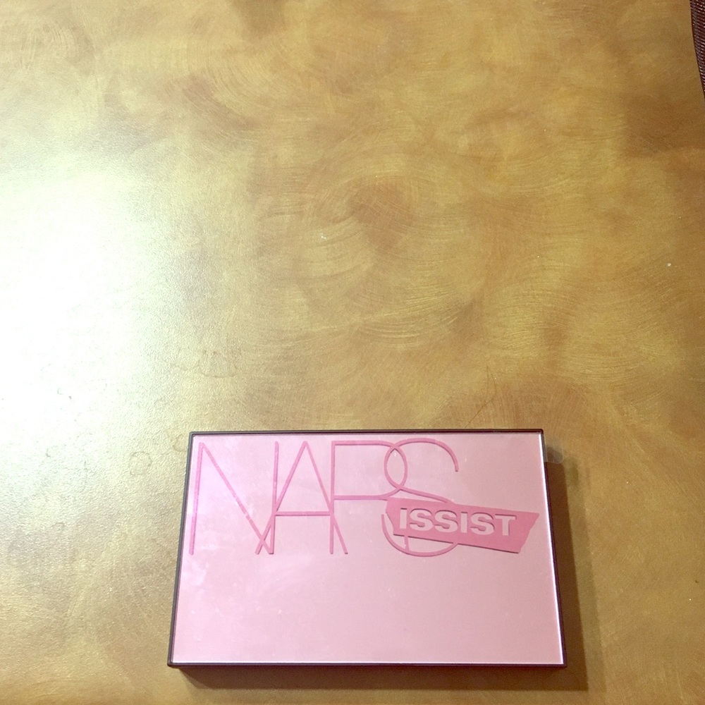 Narsissist blush palette Limited Edition NEW