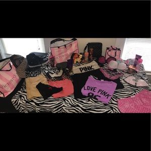 Bundle of amazingness 😍👠👗👛