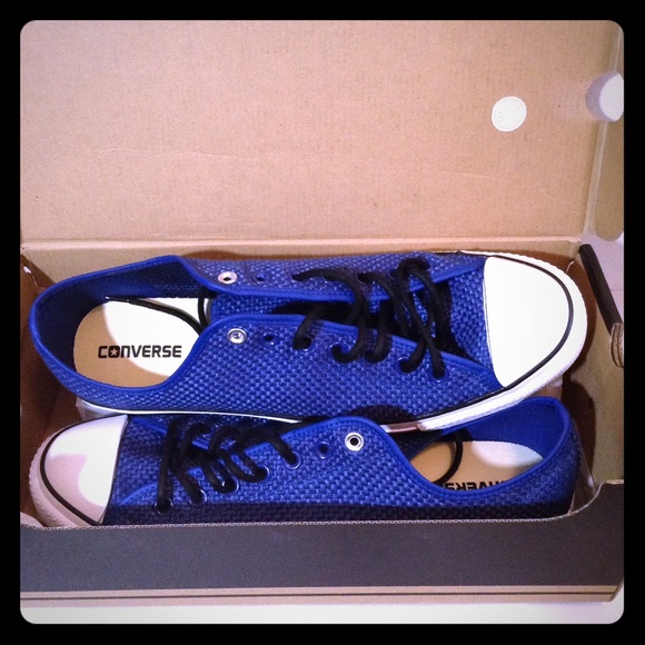 Converse Chuck Taylor AllStars🎉Memorial Day Sale - Picture 2 of 5