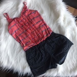 Squeeze romper