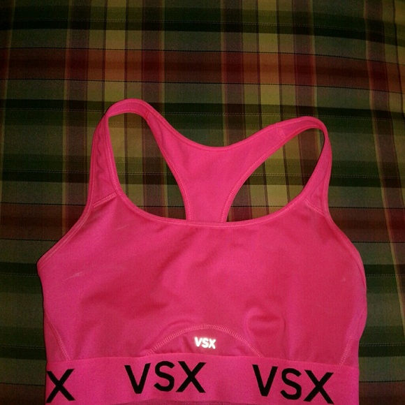 Victoria's Secret Other - Victoria Secret sports bra size M
