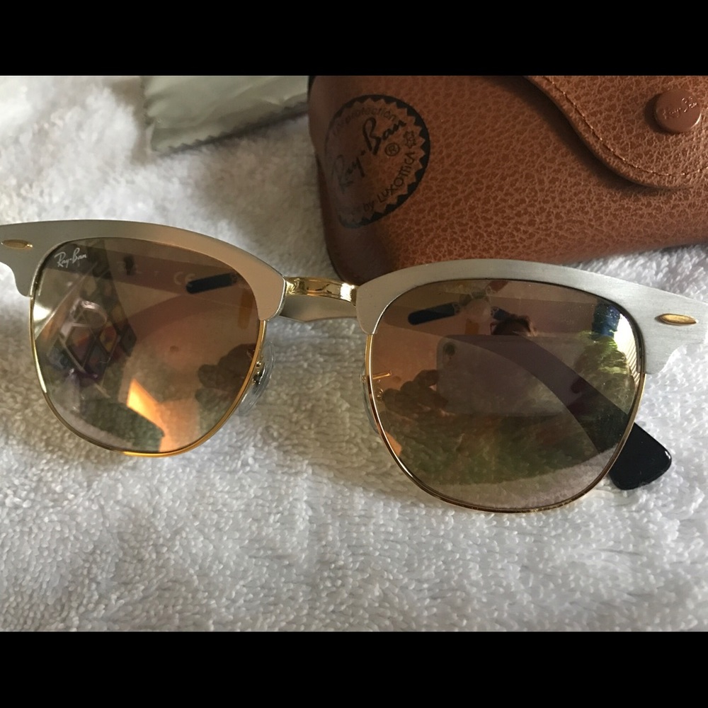 🎉SALE!🎉 Ray Ban Sunglasses💜
