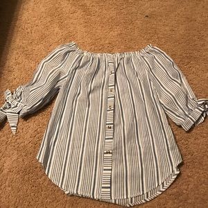 Cute Off the Shoulder Blouse SMALL