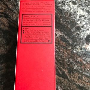 Shiseido Makeup - Brand new shiseido Synchro Skin foundation Shiseido Makeup - Brand new shiseido Synchro Skin foundation