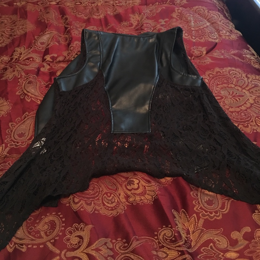 Shasa vest