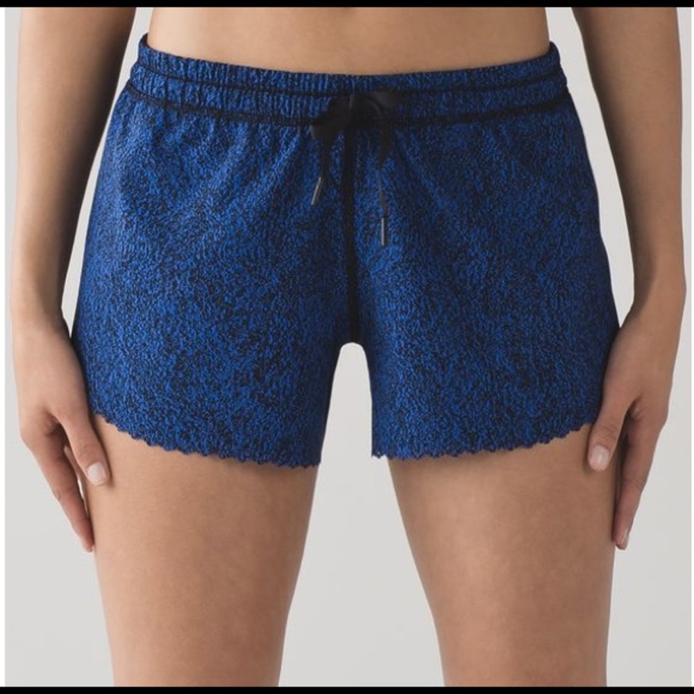 Lululemon Hit IT Short