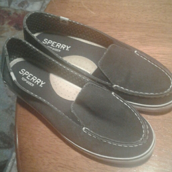 Sperry slip ons - Picture 1 of 1