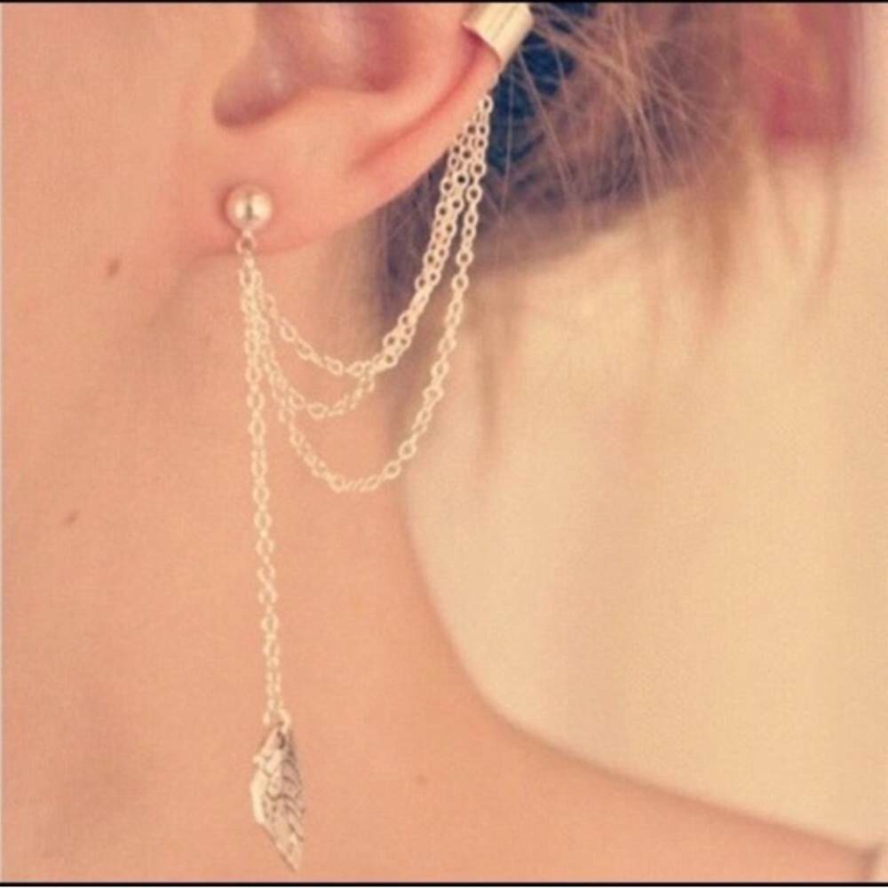 ✨Leaf tassel ear cuff earrings✨