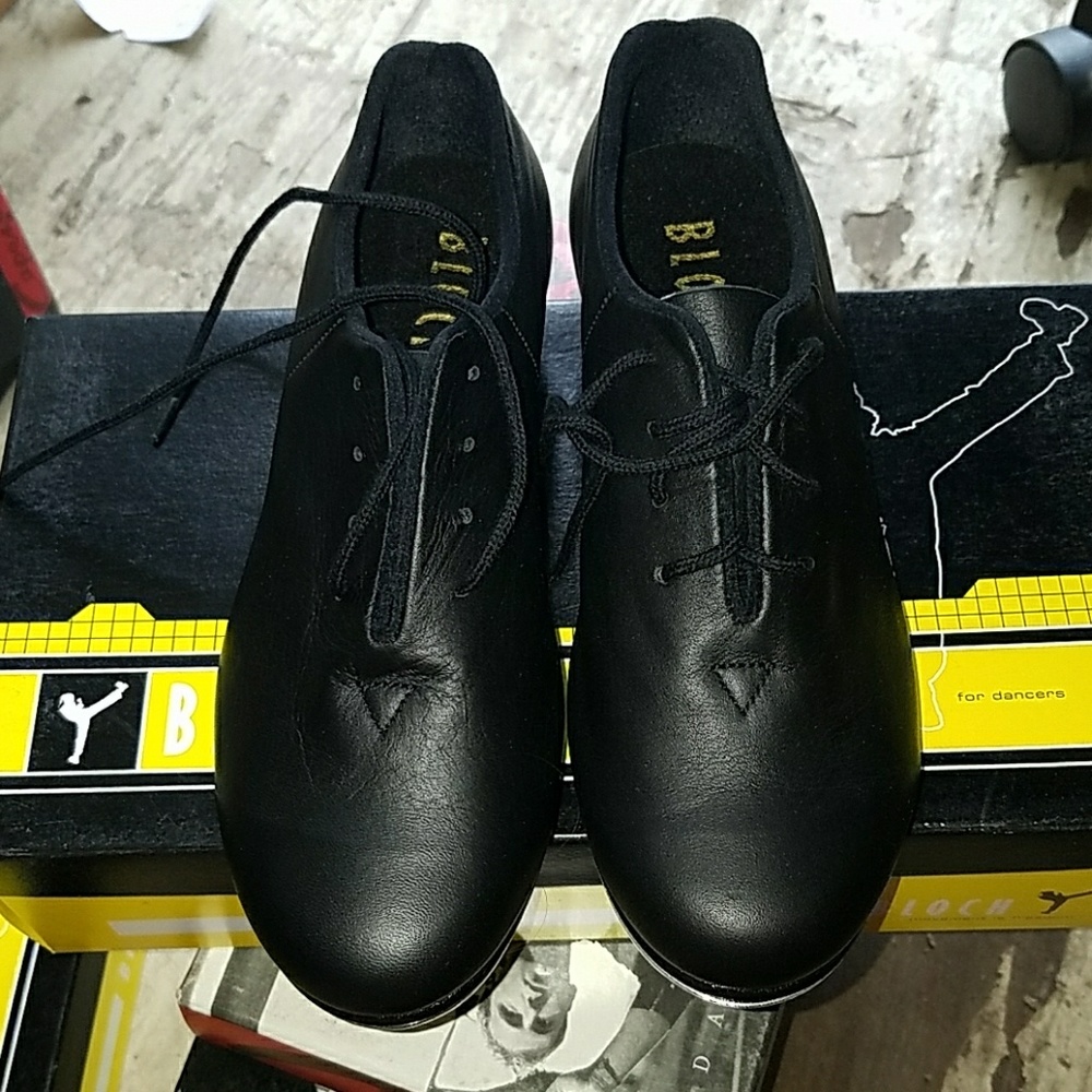 Bloch tap shoe