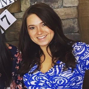 Meet your Posher, Lisa