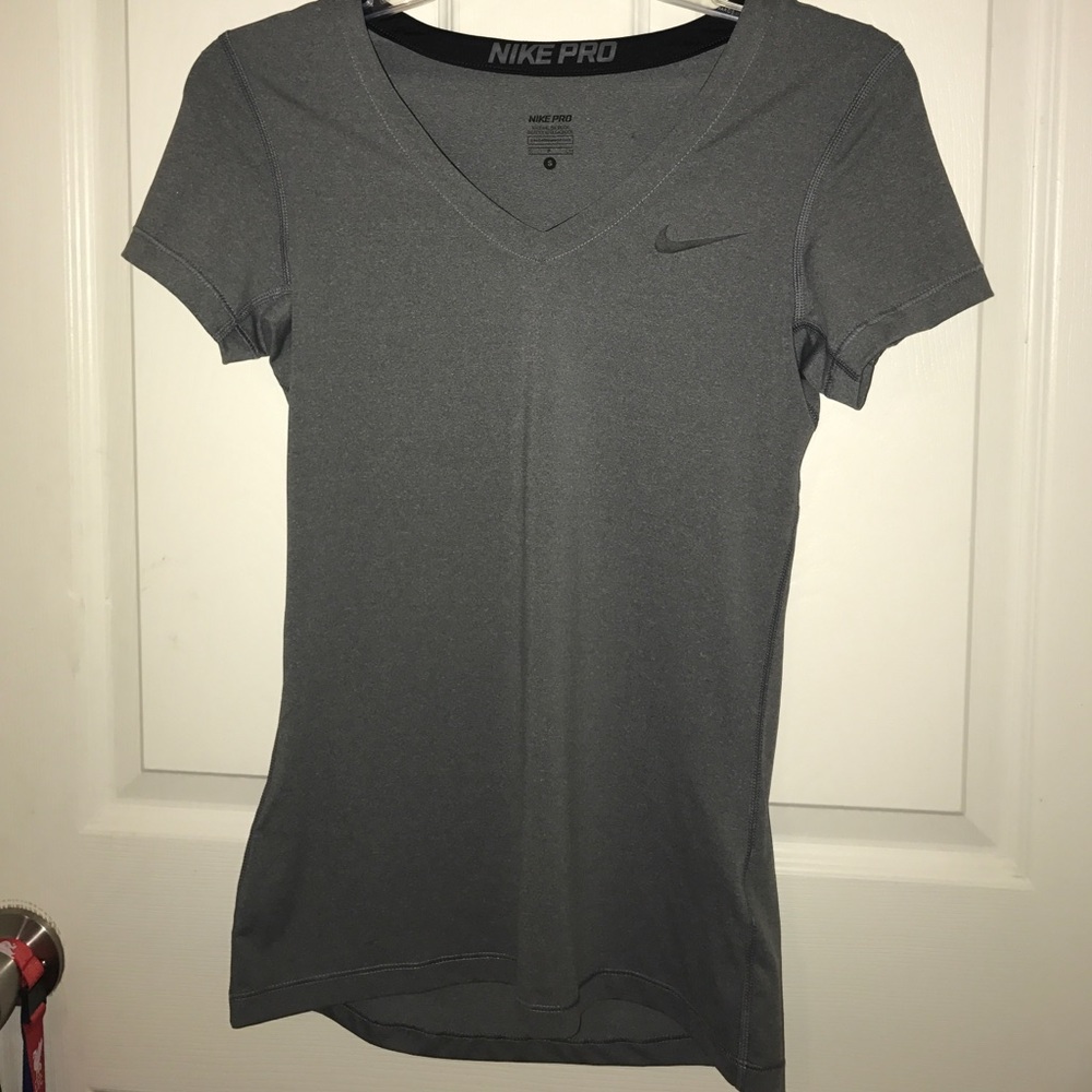 Gray Nike Dri-Fit t-shirt