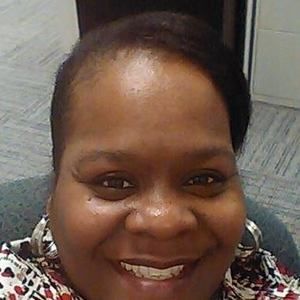 Meet your Posher, Kena